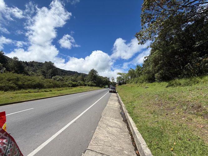 Lote en venta en Morasurco, Pasto, 8805 m² · foto 3 de 4
