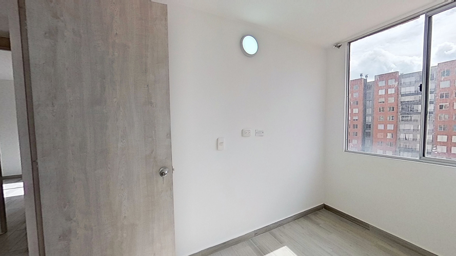 Apartamento de 3 alcobas en venta en El Cortijo, Madrid, 47 m² · foto 17 de 22