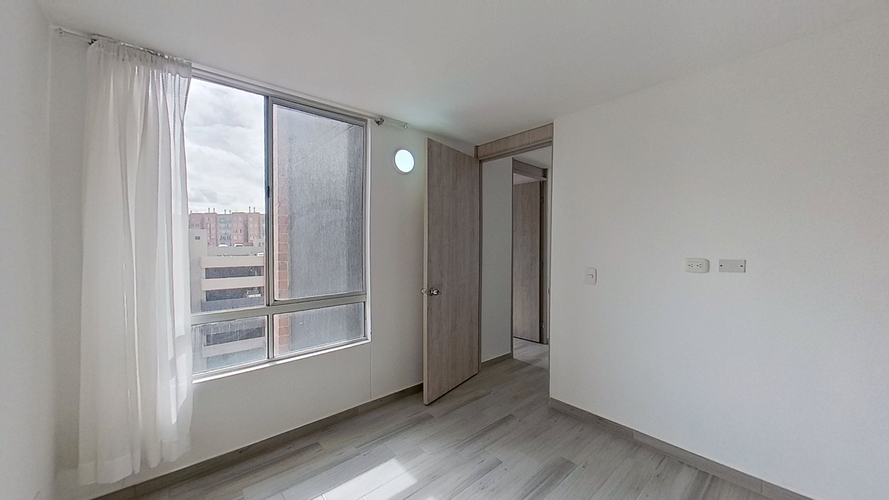 Apartamento de 3 alcobas en venta en El Cortijo, Madrid, 47 m² · foto 18 de 22