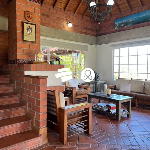 Casa de 3 alcobas en venta en Los Colegios, Rionegro, 235 m² · foto 5 de 24