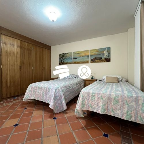 Casa de 3 alcobas en venta en Los Colegios, Rionegro, 235 m² · foto 13 de 24