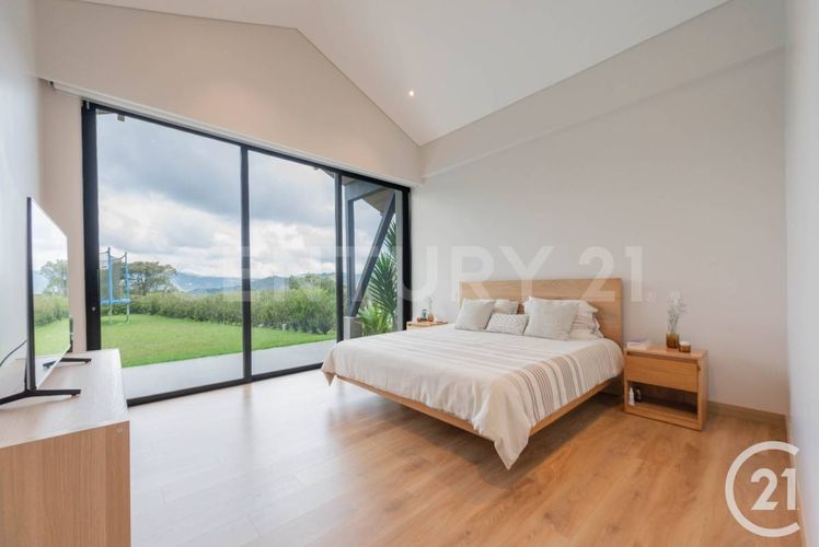 Casa de 5 alcobas en venta en Guayabito, El Retiro, 560 m² · foto 6 de 24