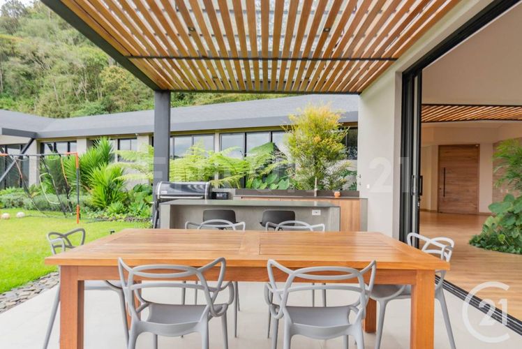 Casa de 5 alcobas en venta en Guayabito, El Retiro, 560 m² · foto 17 de 24