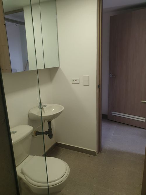 Apartaestudio en venta en San Diego, Medellín, 33 m² · foto 10 de 19