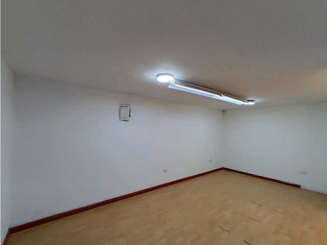 Local en arriendo en Avenida Santander, Manizales, 250 m² · foto 9 de 20