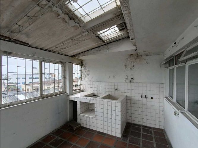 Local en arriendo en Avenida Santander, Manizales, 250 m² · foto 14 de 20