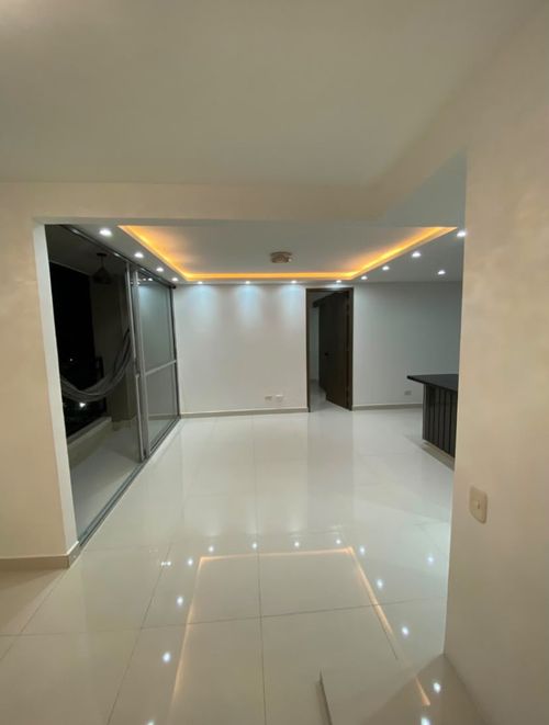 Apartamento en venta en Cachipay, Cali · foto 3 de 16