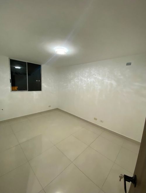 Apartamento en venta en Cachipay, Cali · foto 8 de 16