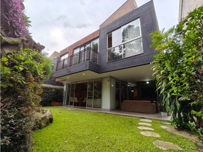 Casa de 4 alcobas en venta en Loma Del Esmeraldal, Envigado, 345 m² · foto 13 de 24