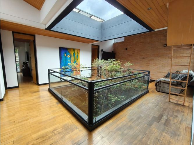 Casa de 4 alcobas en venta en Loma Del Esmeraldal, Envigado, 345 m² · foto 16 de 24