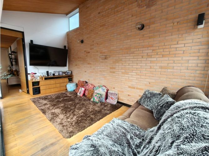 Casa de 4 alcobas en venta en Loma Del Esmeraldal, Envigado, 345 m² · foto 17 de 24