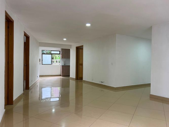 Apartamento de 3 alcobas en arriendo en Loma Del Esmeraldal, Envigado, 125 m² · foto 7 de 17