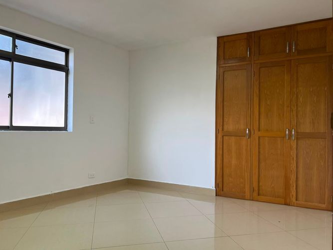 Apartamento de 3 alcobas en arriendo en Loma Del Esmeraldal, Envigado, 125 m² · foto 11 de 17