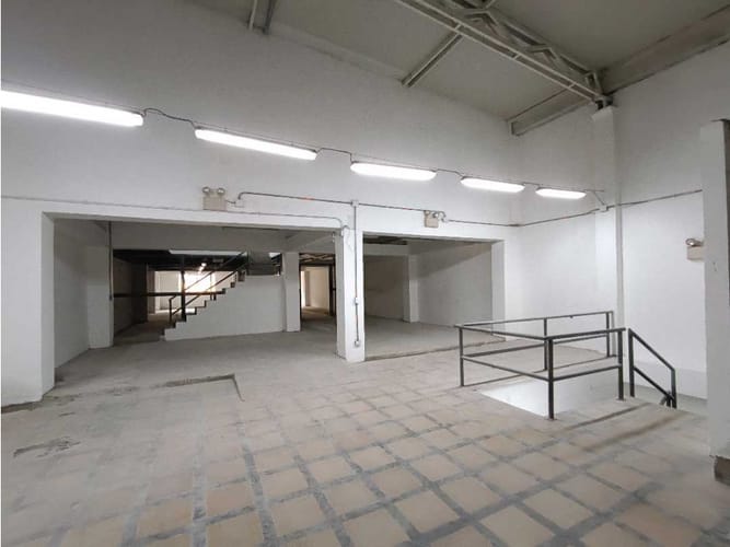 Local en arriendo en El Centro, Manizales, 738 m² · foto 4 de 24