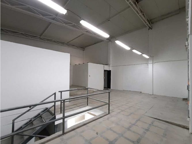 Local en arriendo en El Centro, Manizales, 738 m² · foto 5 de 24