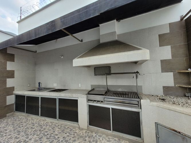 Casa de 4 alcobas en venta en Cañaveral, Floridablanca, 250 m² · foto 5 de 22