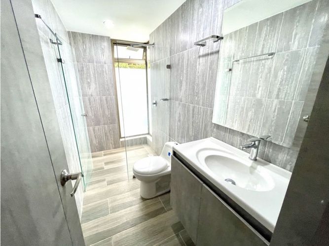 Casa de 3 alcobas en arriendo en La Mosquita, Rionegro, 300 m² · foto 18 de 24