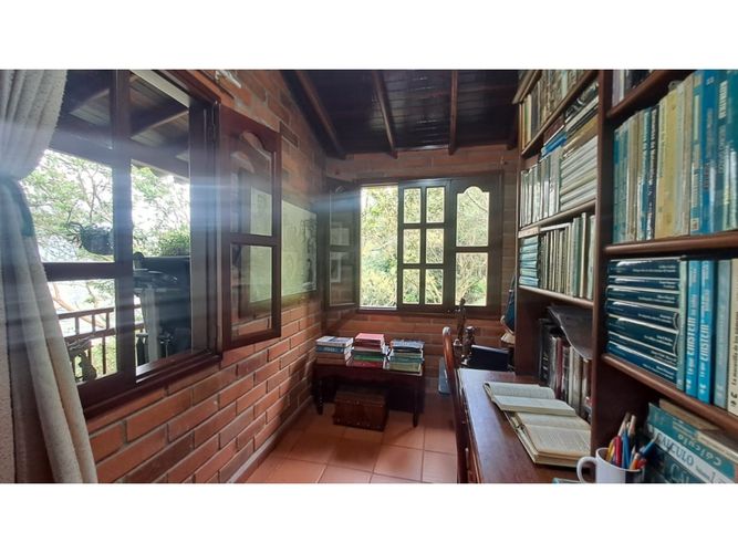 Casa de 3 alcobas en venta en Pan De Azucar, Sabaneta, 541 m² · foto 7 de 12