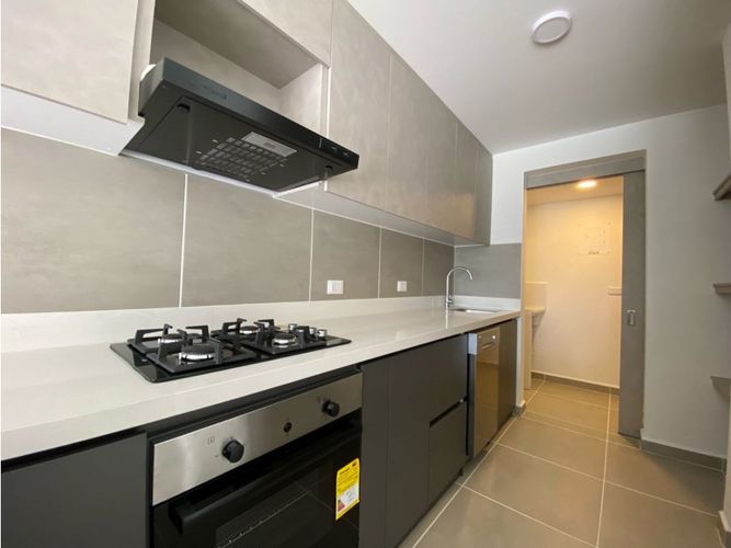 Apartamento de 3 alcobas en venta en Cr. Horizonte Verde, Armenia, 98 m² · foto 18 de 24