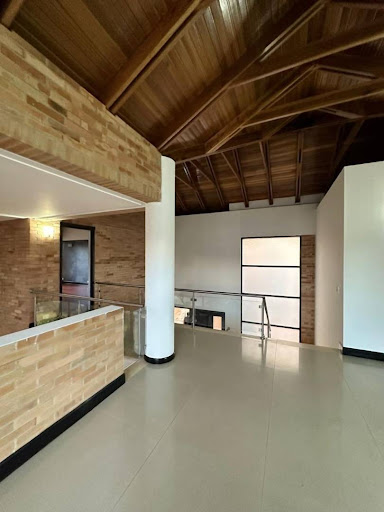Casa en venta en San Jose De Bavaria, Bogotá · foto 14 de 24