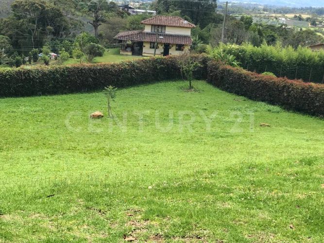Lote en venta en Marco Tulio Henao, Bello, 2323 m² · foto 2 de 10