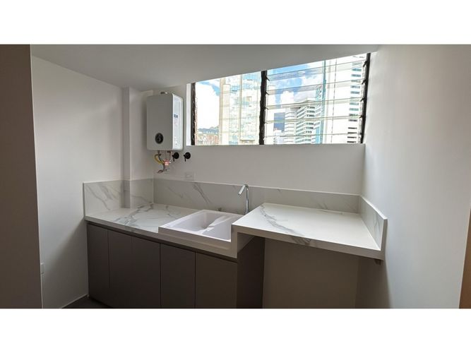 Apartamento de 4 alcobas en venta en Patio Bonito, Medellín, 110 m² · foto 23 de 24