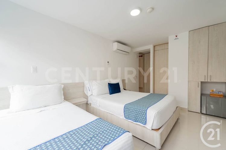 Edificio en venta en Laureles, Medellín, 1060 m² · foto 9 de 23