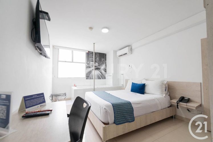Edificio en venta en Laureles, Medellín, 1060 m² · foto 13 de 23