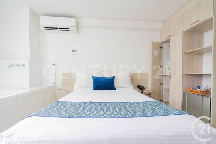 Edificio en venta en Laureles, Medellín, 1060 m² · foto 15 de 23