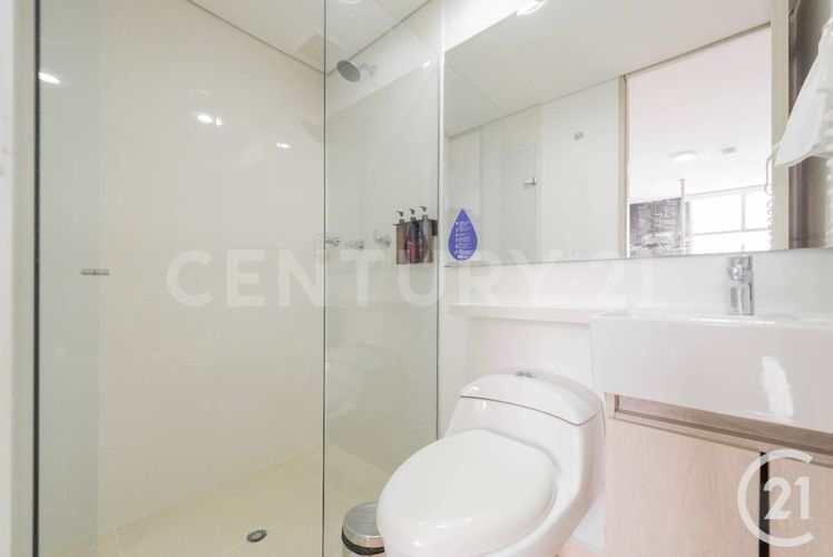 Edificio en venta en Laureles, Medellín, 1060 m² · foto 16 de 23
