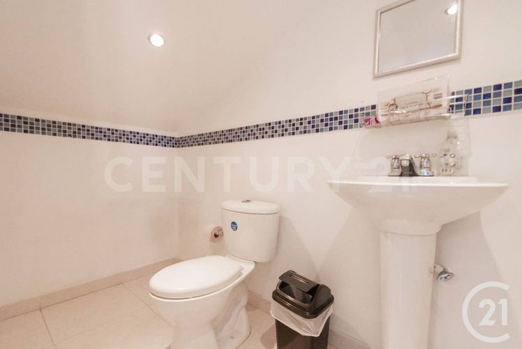 Local en arriendo en Perpetuo Socorro, Medellín, 114 m² · foto 20 de 21