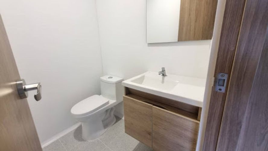 Local en arriendo en La Floresta, Medellín, 30 m² · foto 8 de 10