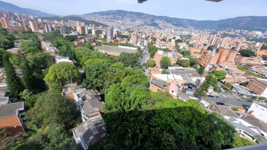 Local en arriendo en La Floresta, Medellín, 30 m² · foto 9 de 10