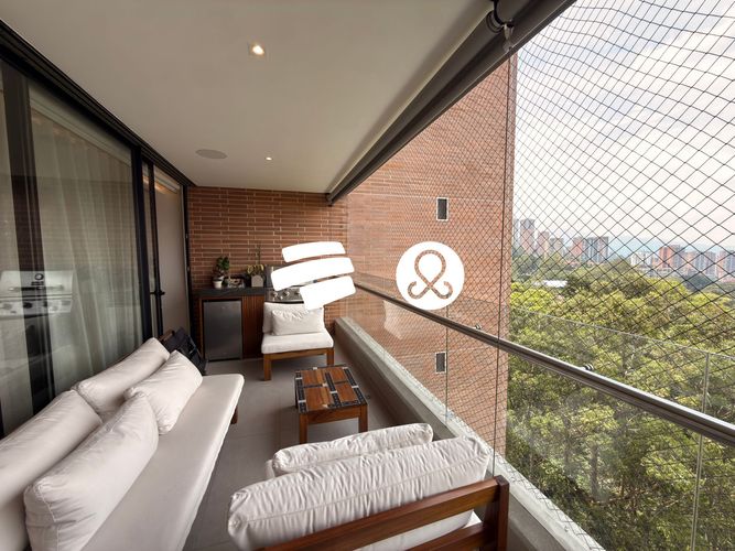 Apartamento de 3 alcobas en venta en El Poblado, Medellín, 173 m² · foto 10 de 14