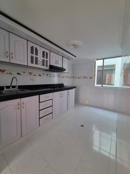 Apartamento de 5 alcobas en venta en La Aurora, Pasto, 214 m² · foto 7 de 8