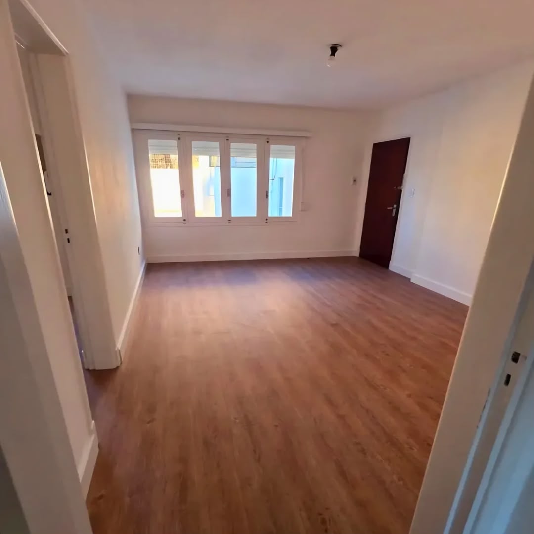 3650 | EXCELENTE APARTAMENTO RECICLADO DE 1 DORMITORIO PRÓXIMO A TRES CRUCES