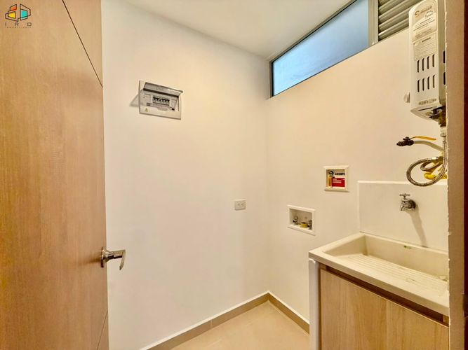Apartamento de 1 alcoba en arriendo en Loma De Los Gonzalez, Medellín, 66 m² · foto 9 de 24