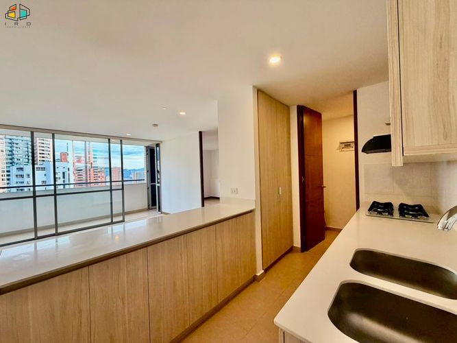 Apartamento de 1 alcoba en arriendo en Loma De Los Gonzalez, Medellín, 66 m² · foto 8 de 24
