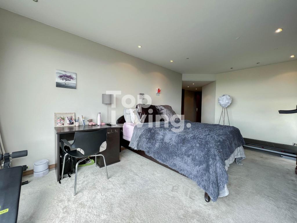 Apartamento en venta en Los Rosales, Bogotá · foto 10 de 16