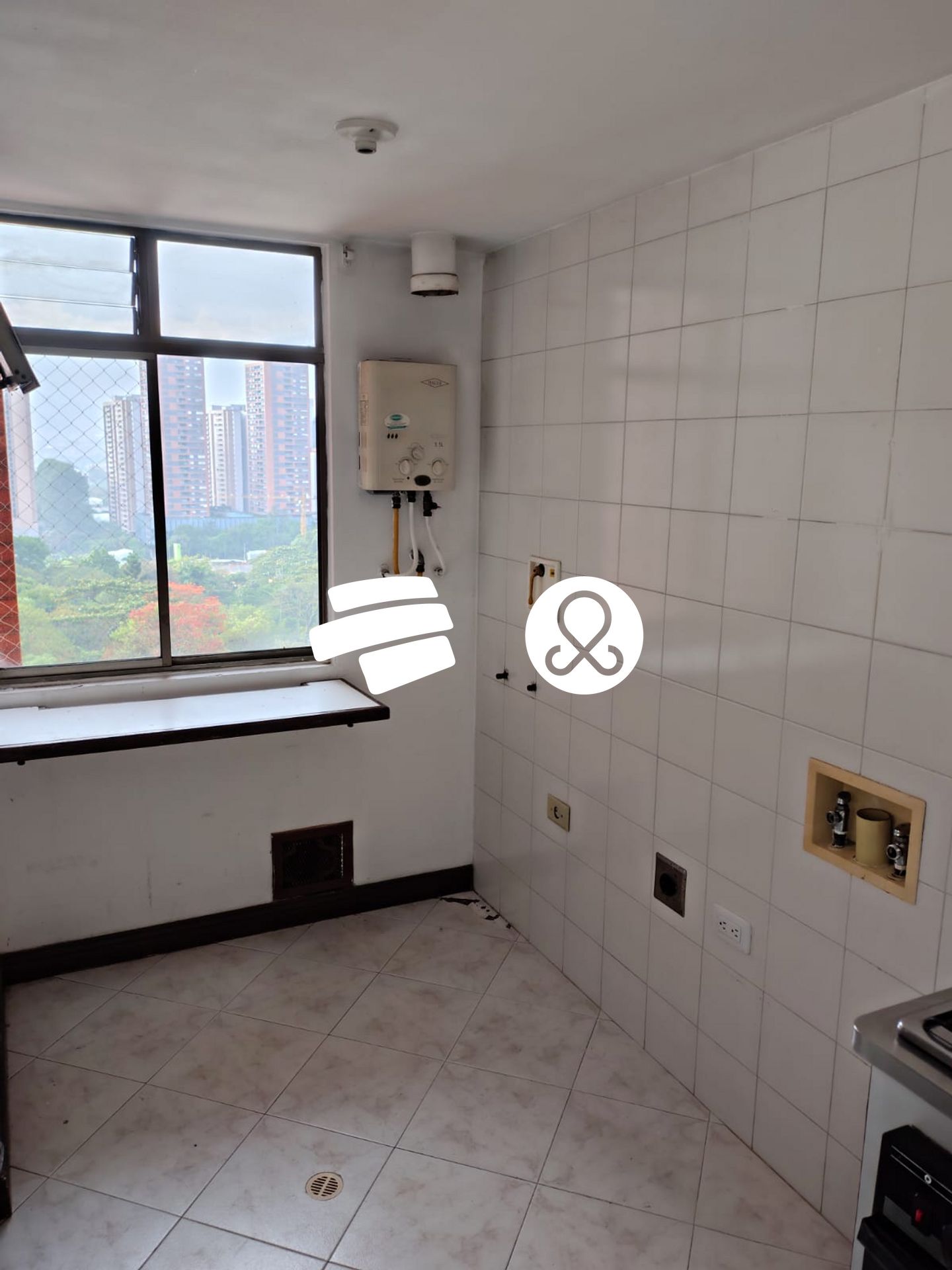 Apartamento en venta en El Poblado, Medellín · foto 11 de 17