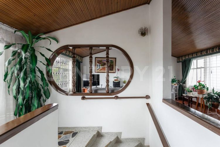 Casa de 4 alcobas en venta en Normandia Occidental, Bogotá, 192 m² · foto 2 de 22