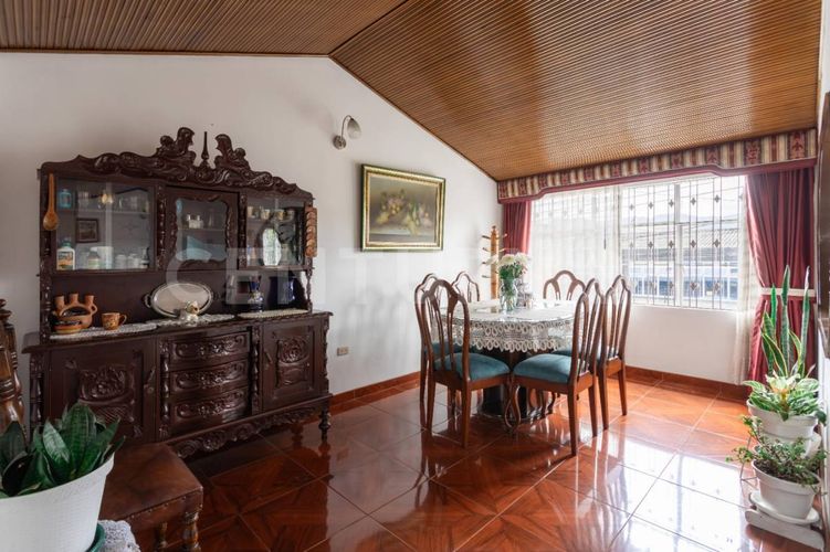 Casa de 4 alcobas en venta en Normandia Occidental, Bogotá, 192 m² · foto 5 de 22