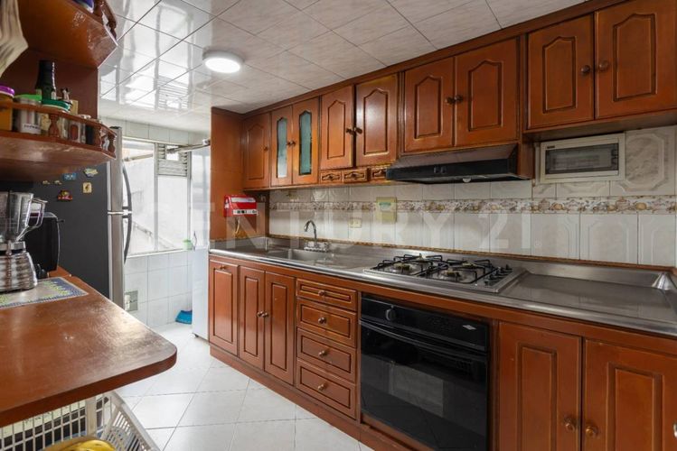 Casa de 4 alcobas en venta en Normandia Occidental, Bogotá, 192 m² · foto 6 de 22