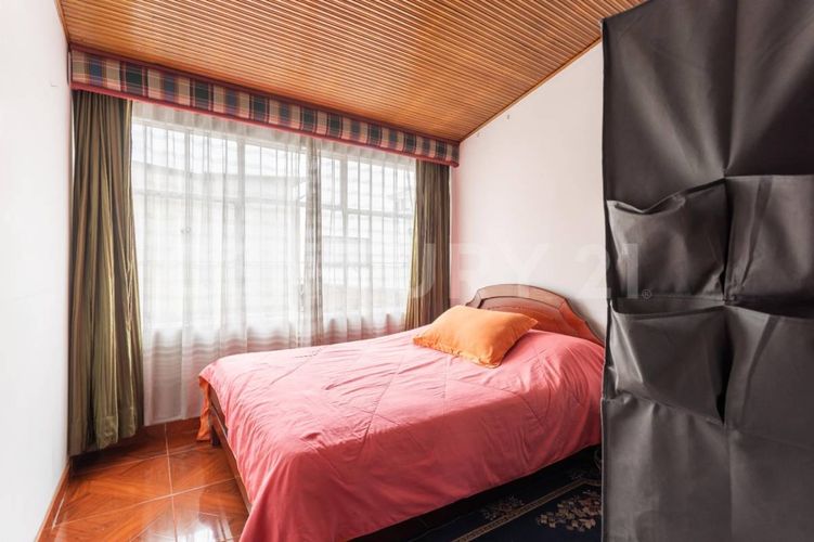 Casa de 4 alcobas en venta en Normandia Occidental, Bogotá, 192 m² · foto 13 de 22