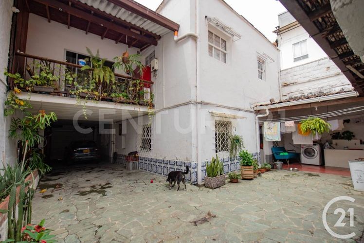 Casa de 6 alcobas en venta en Bolivariana, Medellín, 406 m² · foto 3 de 24