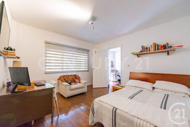 Casa de 6 alcobas en venta en Bolivariana, Medellín, 406 m² · foto 15 de 24