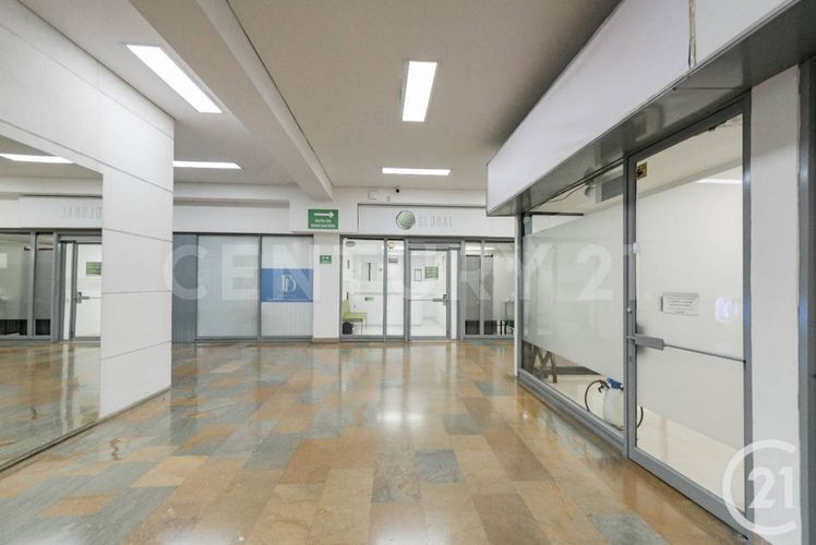 Local en venta en Perpetuo Socorro, Medellín, 114 m² · foto 2 de 21