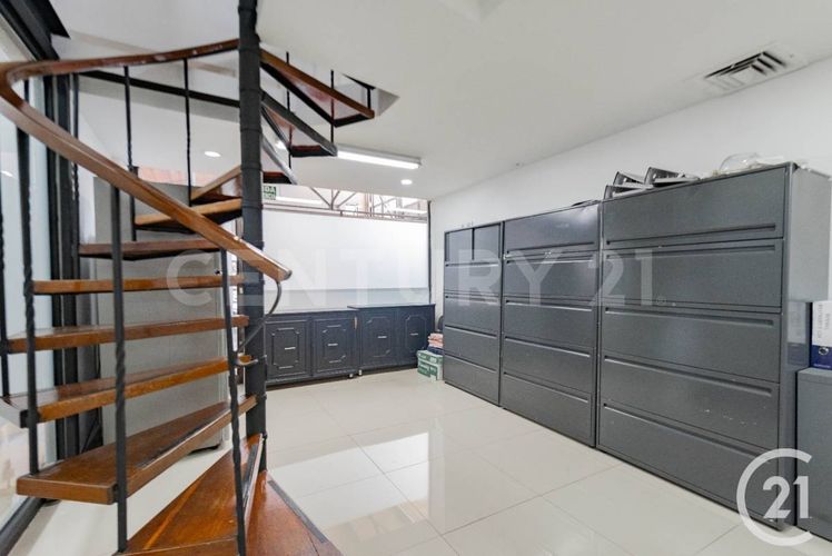 Local en venta en Perpetuo Socorro, Medellín, 114 m² · foto 20 de 21