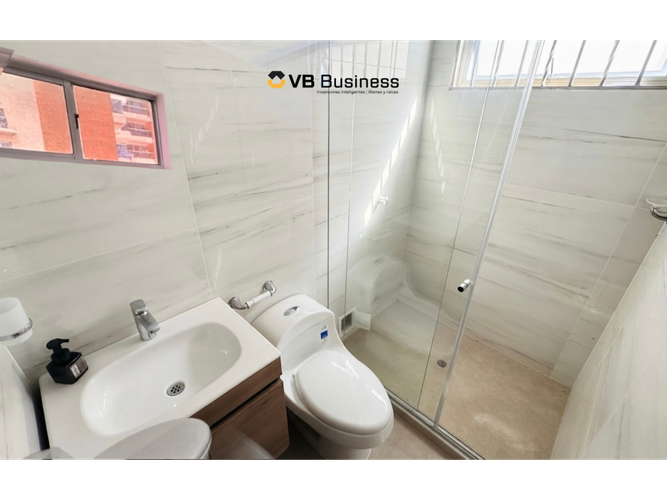 Casa de 4 alcobas en venta en El Poblado, Barranquilla, 450 m² · foto 7 de 13