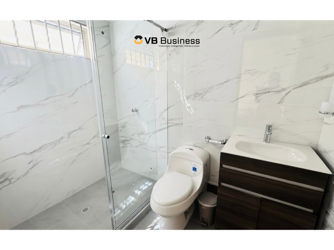 Casa de 4 alcobas en venta en El Poblado, Barranquilla, 450 m² · foto 10 de 13